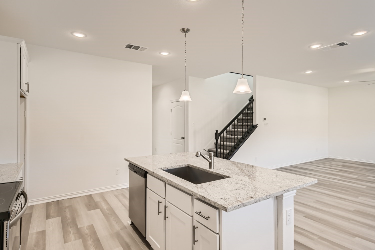 1014 Ridge Runner Drive Georgetown, TX 78628 - Photo 10 of 28