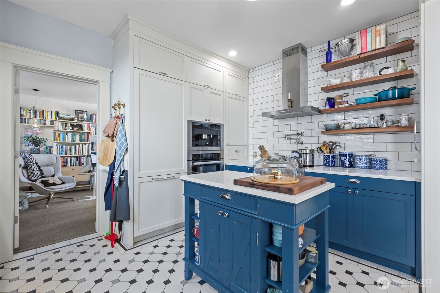 1609 North 50th Street Seattle, WA 98103 - Photo 11 of 36 Gallery Image 11