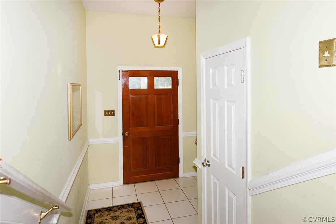 111 Old Bermuda Hundred Road Chester, VA 23836 - Photo 8 of 37 Gallery Image 8