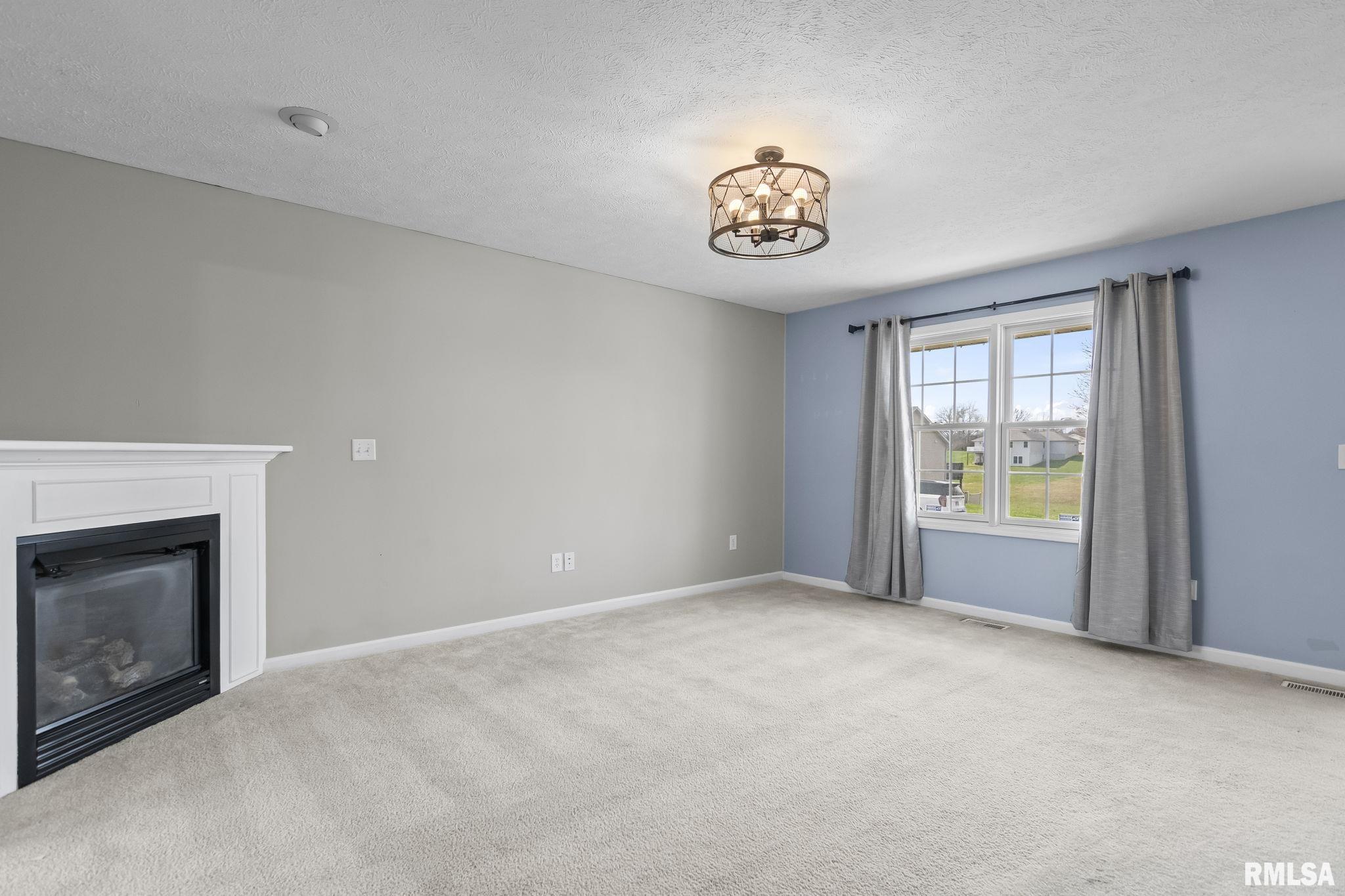 2916 Tanner Road Springfield, IL 62702 - Photo 6 of 42 Gallery Image 6