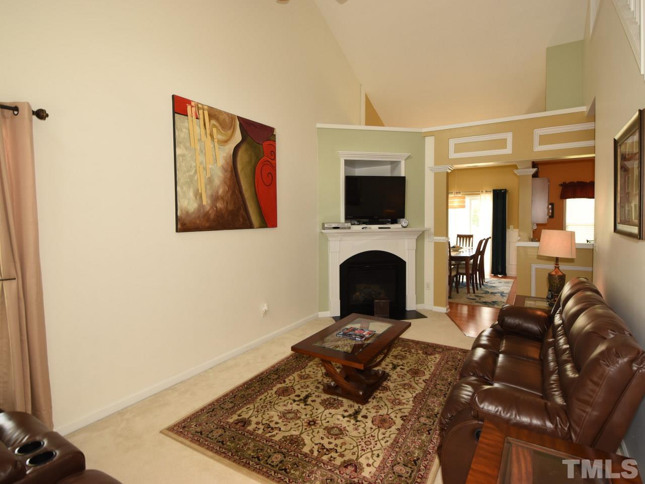 805 Nightshade Way Raleigh, NC 27610 - Photo 3 of 25