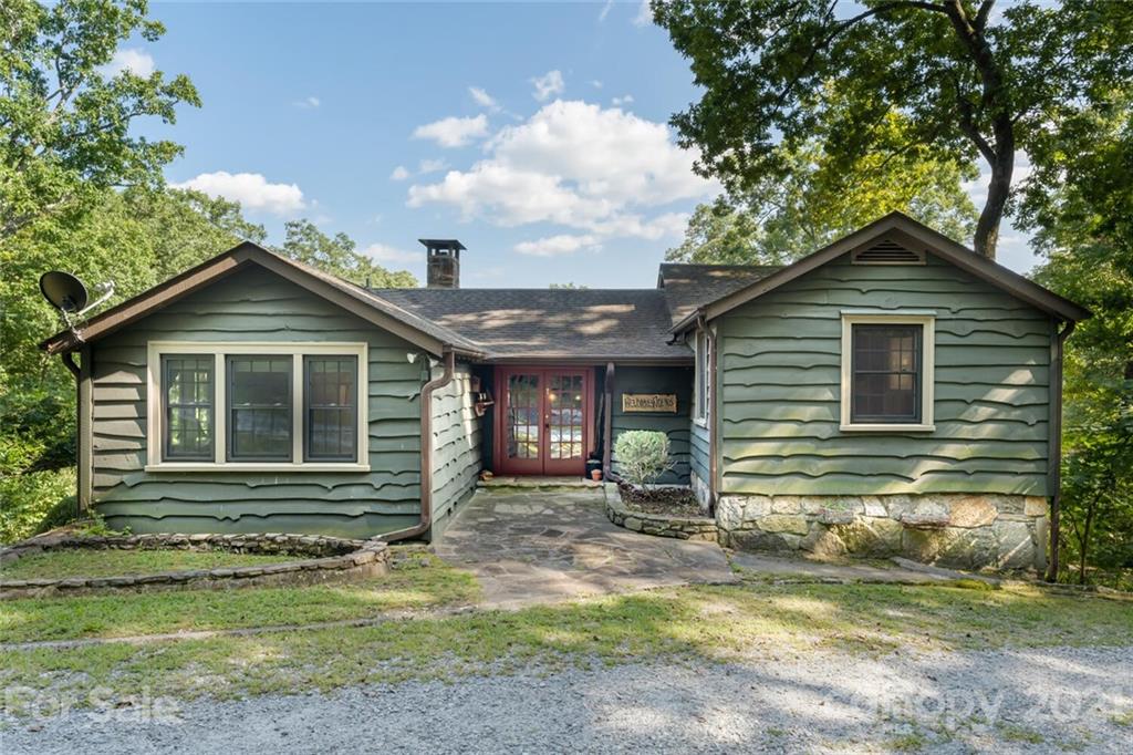 340 West Huckleberry Road Hendersonville, NC 28792 - Photo 1 of 48 Gallery Image 1