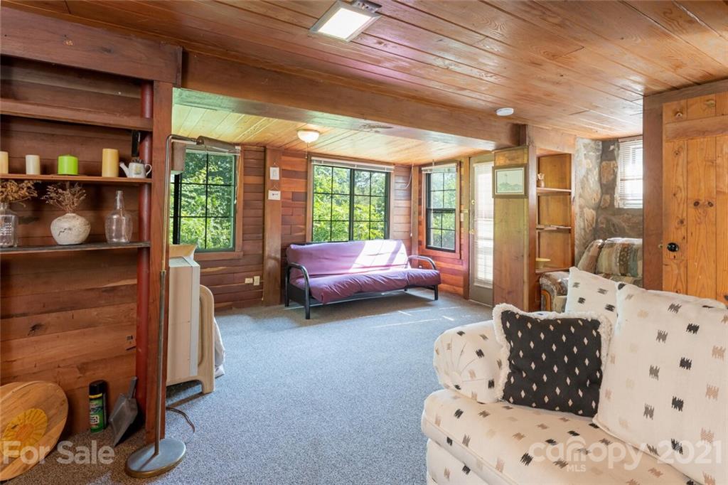 340 West Huckleberry Road Hendersonville, NC 28792 - Photo 47 of 48 Gallery Image 47