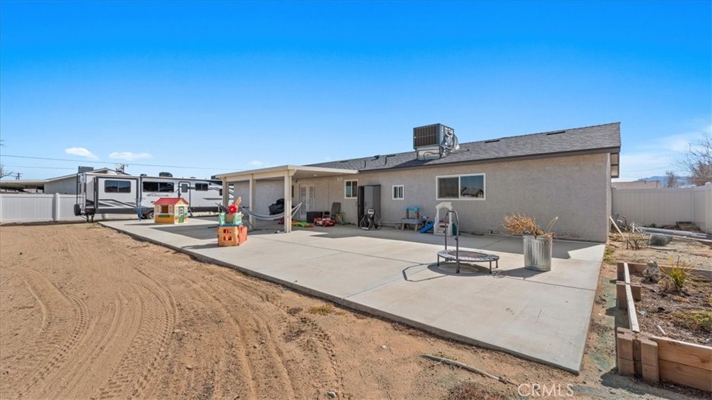 13020 Ojai Road Apple Valley, CA 92308 - Photo 26 of 34