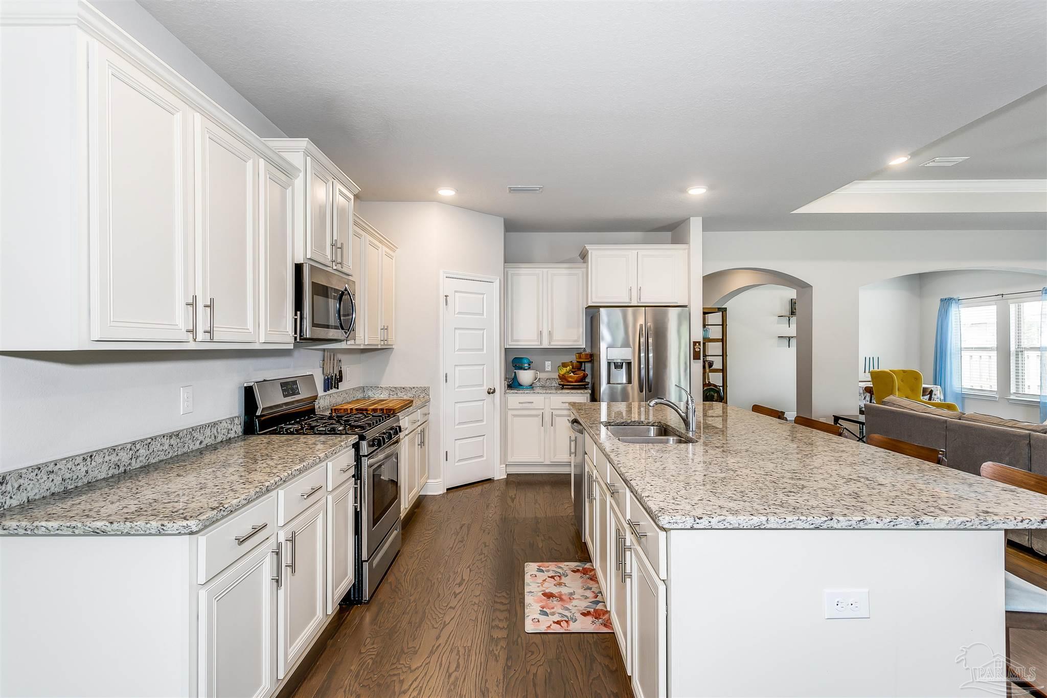 8038 Stream Ridge Road Pensacola, FL 32526 - Photo 8 of 46 Gallery Image 8