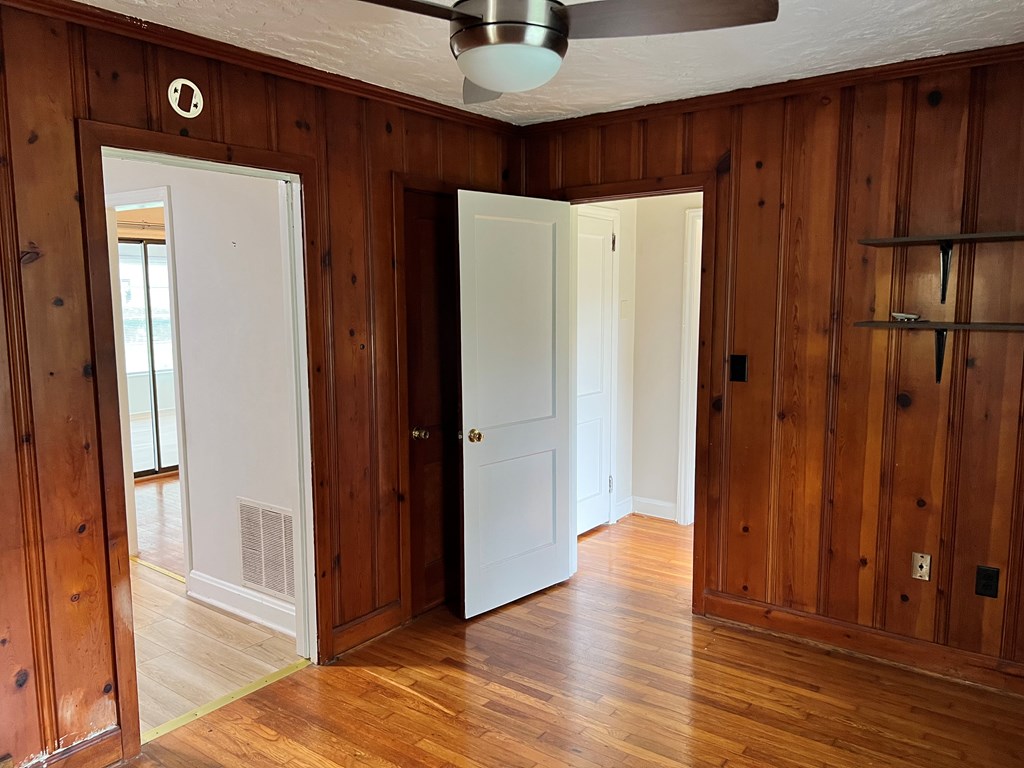 501 Cedar Street Clinton, SC 29325 - Photo 21 of 31