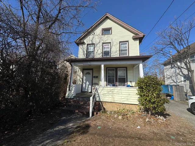 $549,999 | 37 Maple Avenue, Hempstead, NY 11550