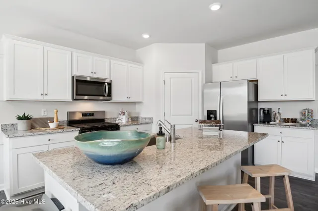 $432,990 | 305 Sailors Way, Elizabeth City, NC 27909