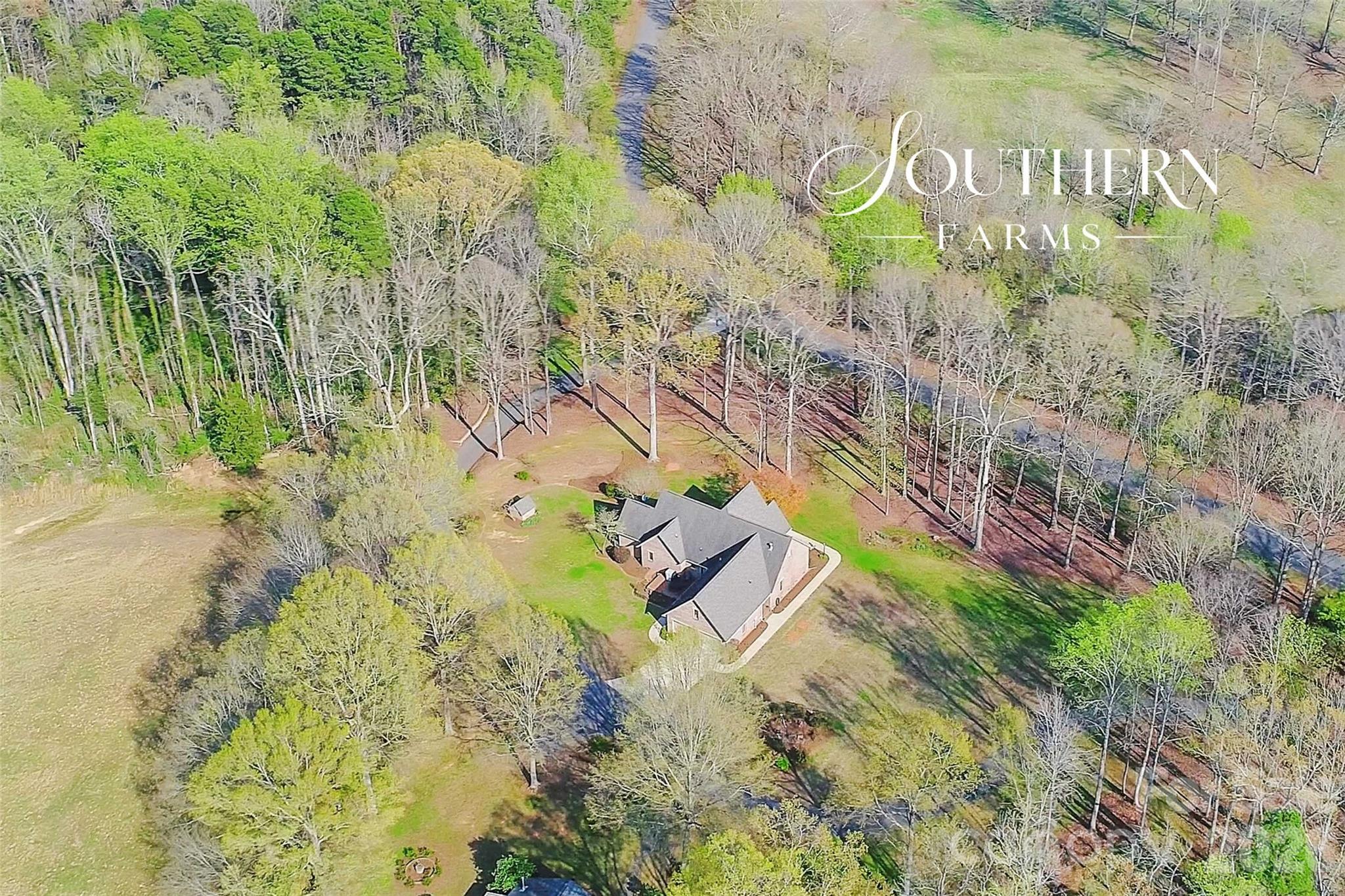 210 Southern Farm Road Gastonia, NC 28056 - Photo 2 of 39