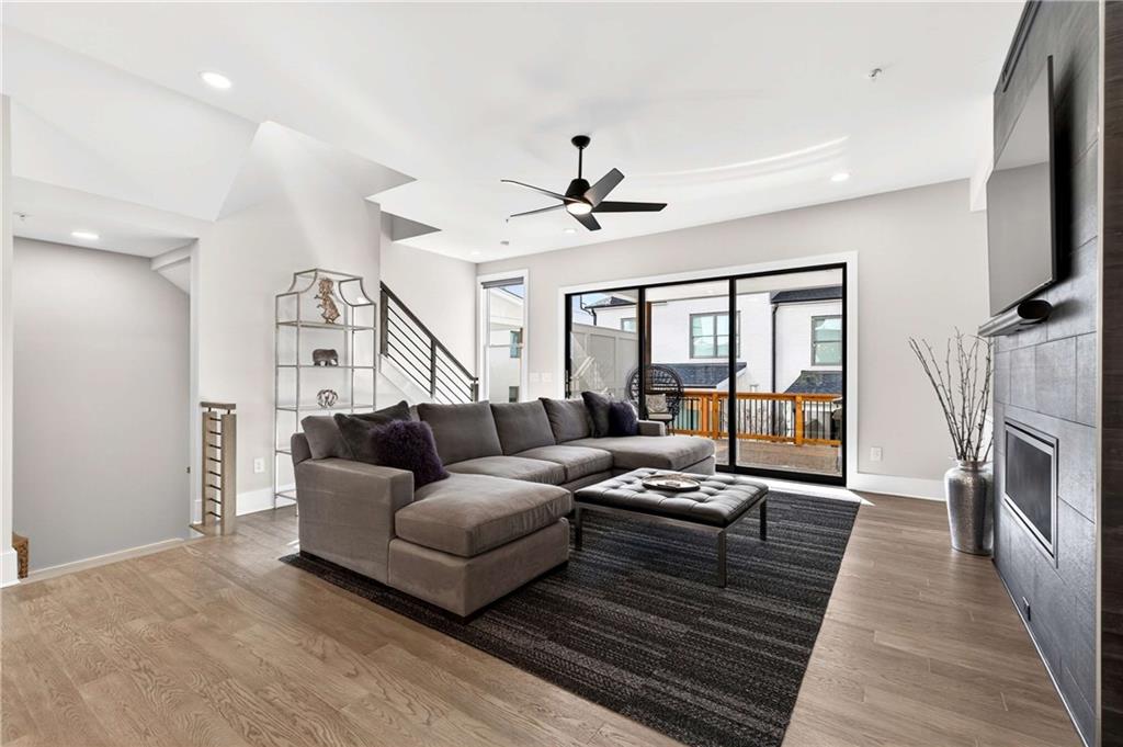 2722 Thornewilde Way Atlanta, GA 30339 - Photo 11 of 70