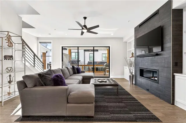 $1,125,000 | 2722 Thornewilde Way, Atlanta, GA 30339