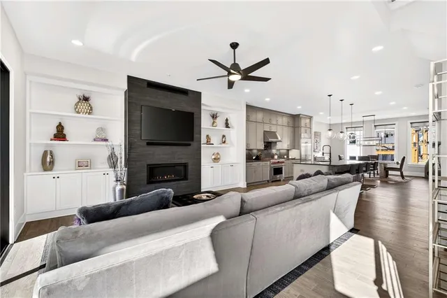 $1,125,000 | 2722 Thornewilde Way, Atlanta, GA 30339