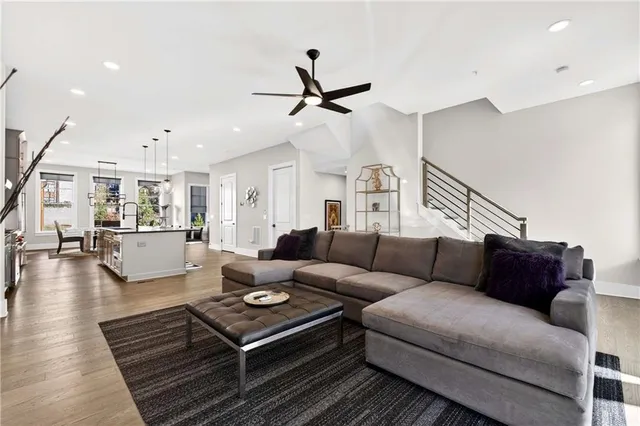 $1,125,000 | 2722 Thornewilde Way, Atlanta, GA 30339