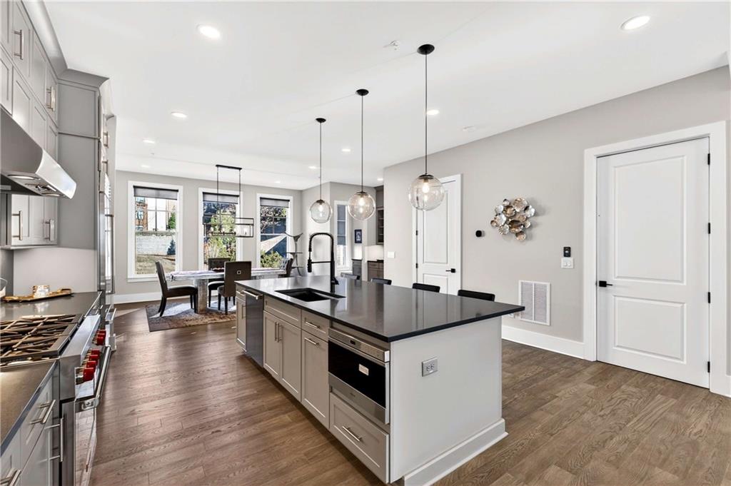 2722 Thornewilde Way Atlanta, GA 30339 - Photo 17 of 70