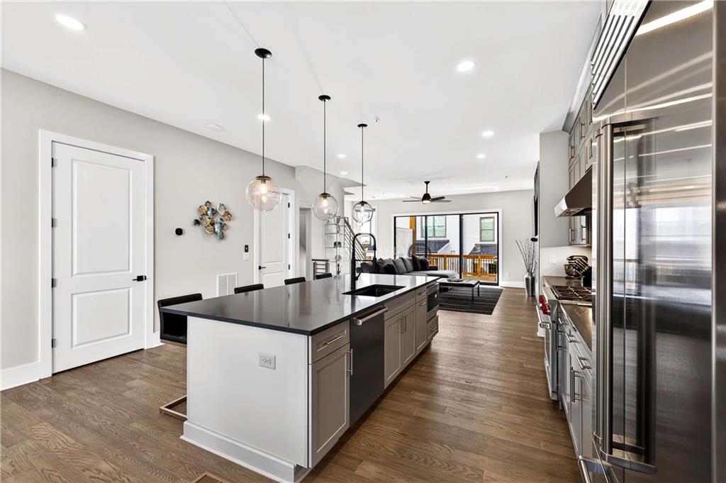 2722 Thornewilde Way Atlanta, GA 30339 - Photo 18 of 70