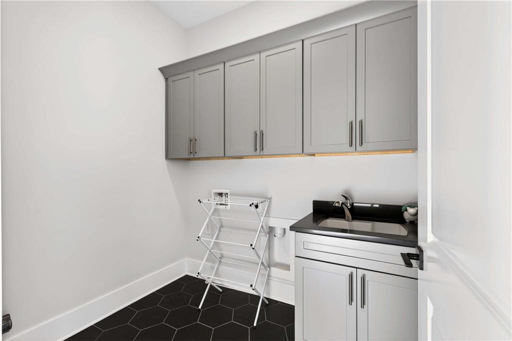 2722 Thornewilde Way Atlanta, GA 30339 - Photo 32 of 70