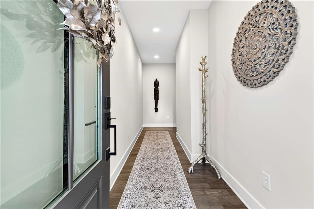 2722 Thornewilde Way Atlanta, GA 30339 - Photo 4 of 70