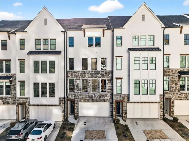 $1,125,000 | 2722 Thornewilde Way, Atlanta, GA 30339