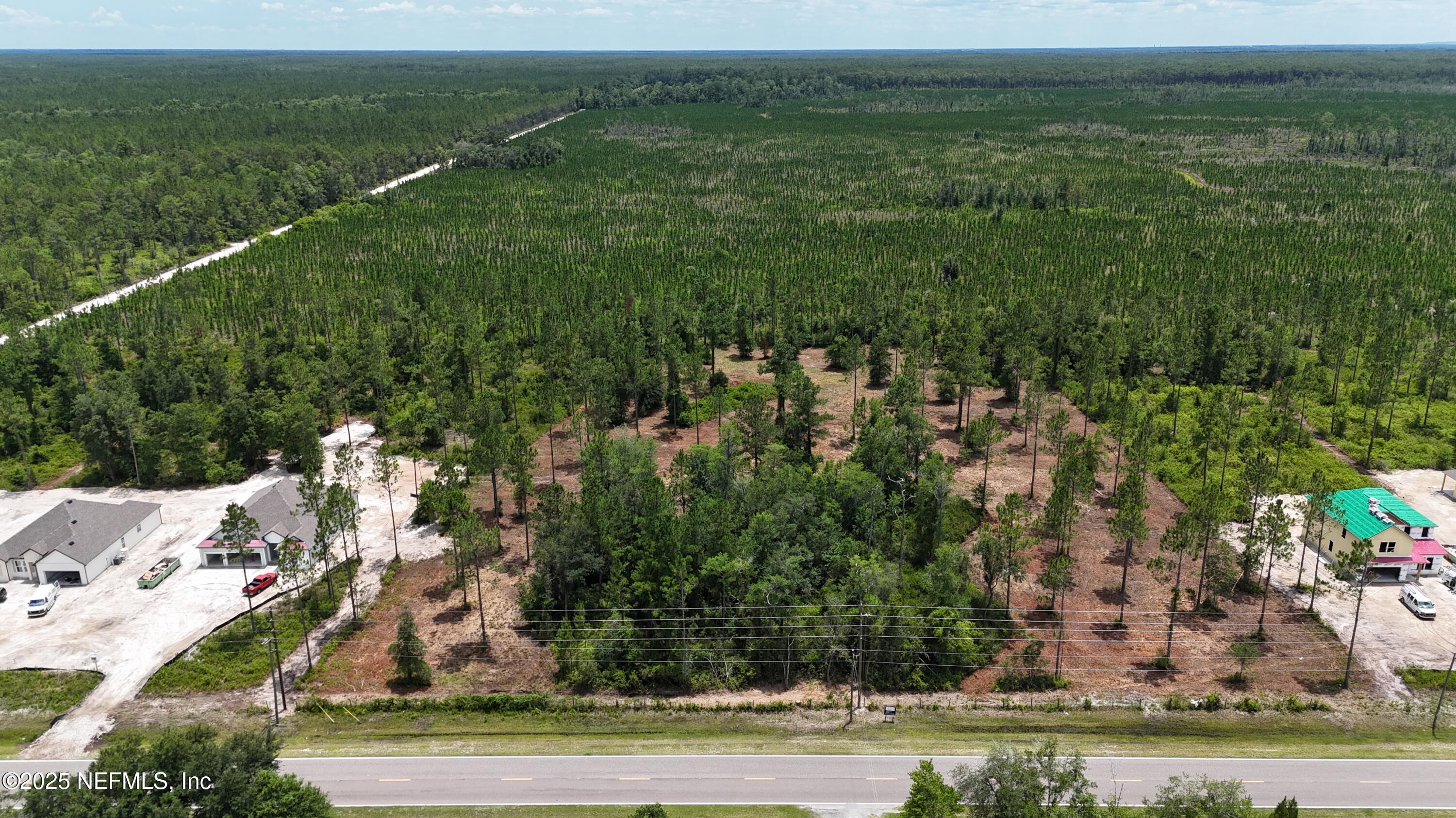 8815 Ford Road Bryceville, FL 32009 - Photo 3 of 9 a view of a city