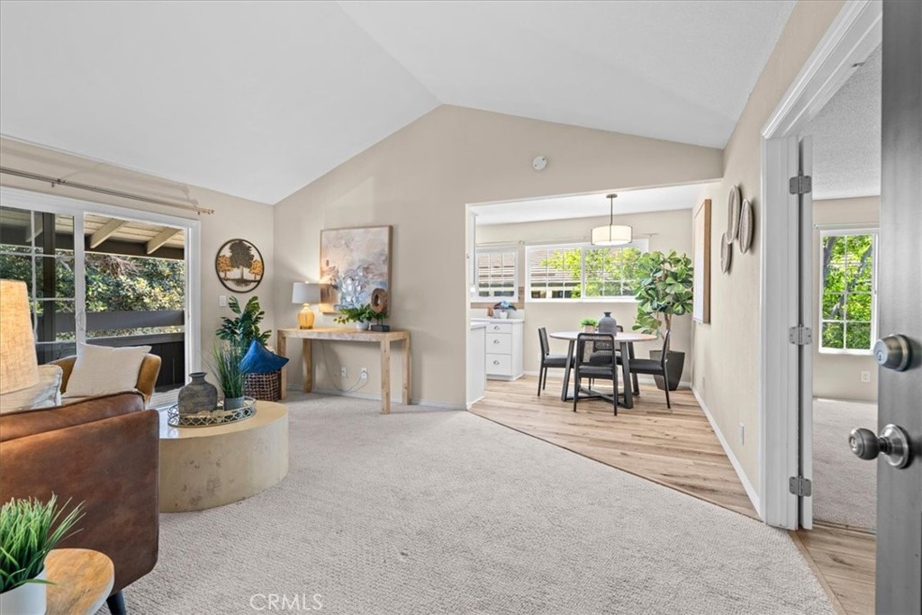 208 Springview Irvine, CA 92620 - Photo 3 of 58