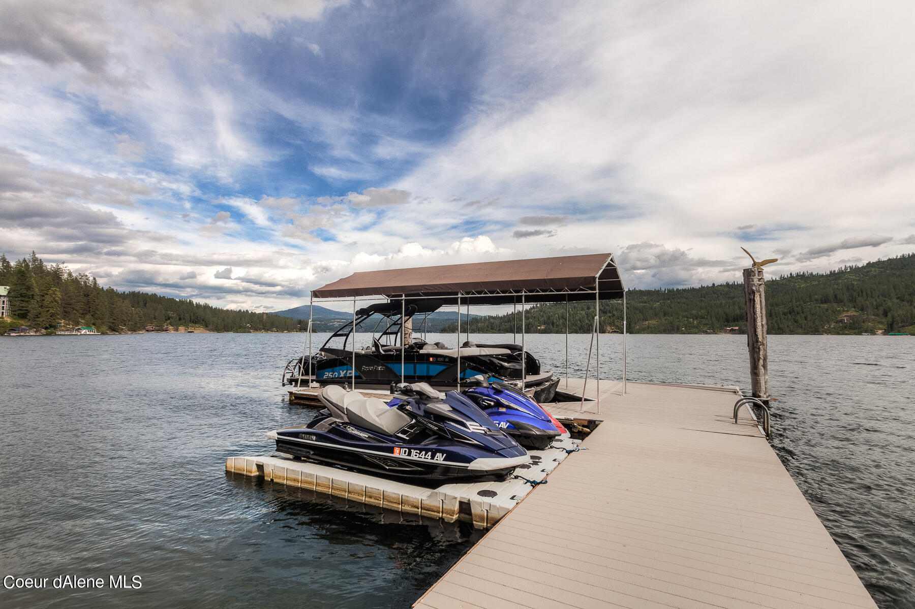 5124 West Mica Shore Road Coeur D'Alene, ID 83814 - Photo 11 of 52 Luxury Waterfront Living