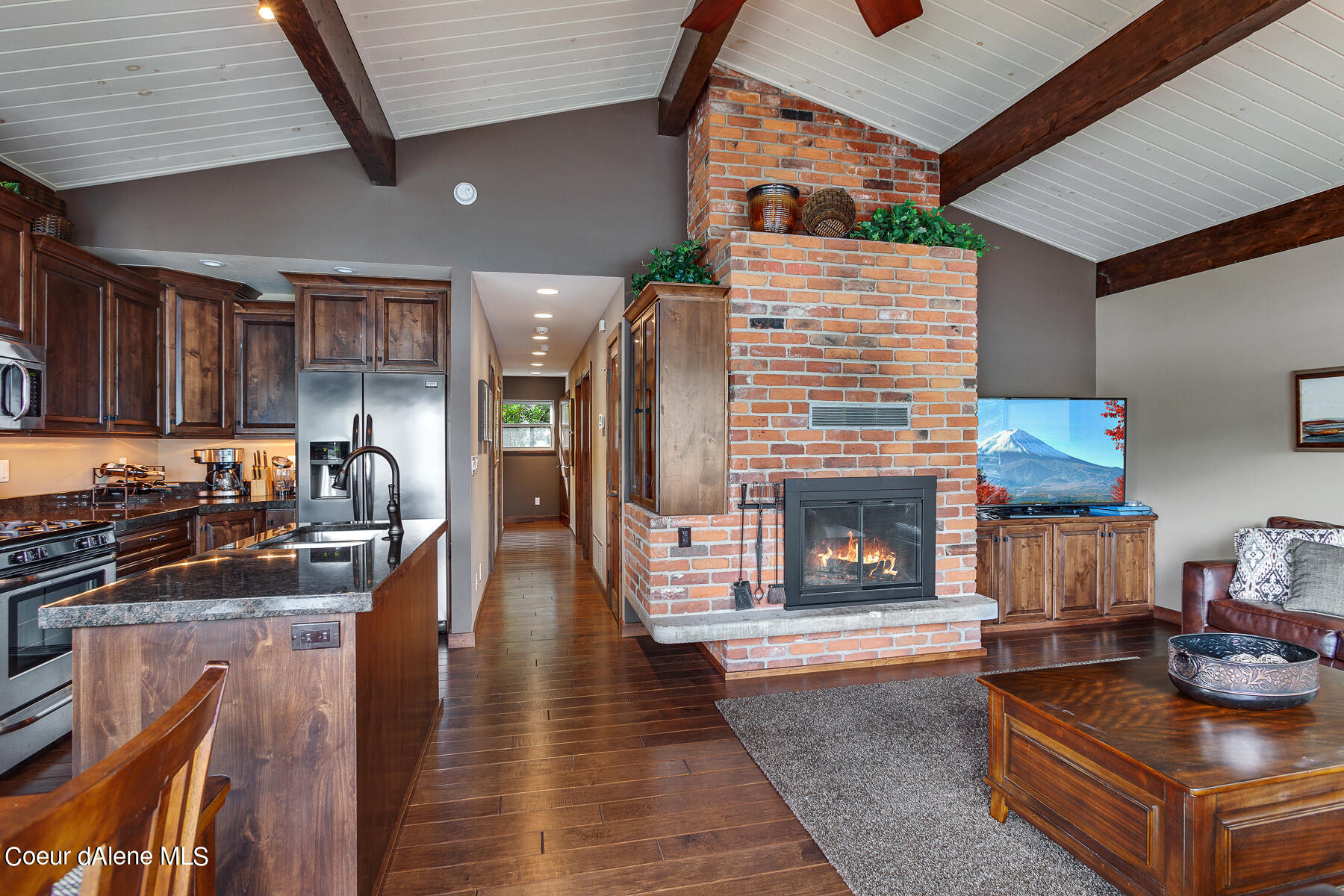 5124 West Mica Shore Road Coeur D'Alene, ID 83814 - Photo 35 of 52 Luxury Waterfront Living
