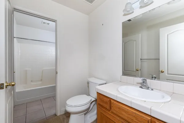 $584,900 | 2681 Wrenwood Avenue, Clovis, CA 93611