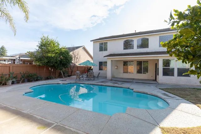 $599,900 | 2681 Wrenwood Avenue, Clovis, CA 93611