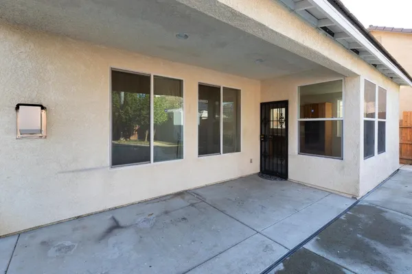 $584,900 | 2681 Wrenwood Avenue, Clovis, CA 93611