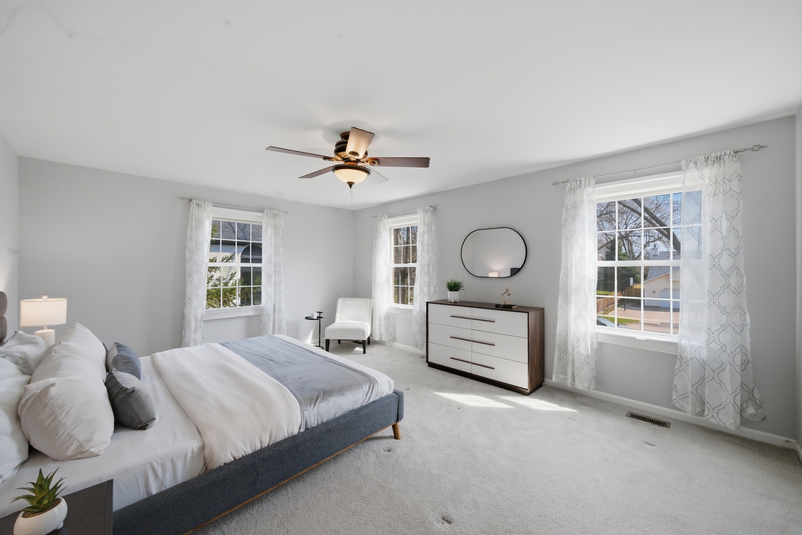 402 Locust Place Deerfield, IL 60015 - Photo 14 of 31