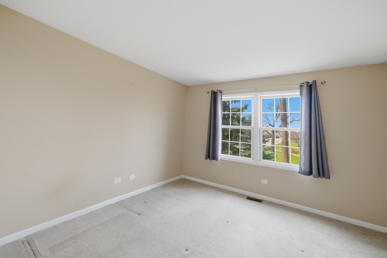 402 Locust Place Deerfield, IL 60015 - Photo 21 of 31