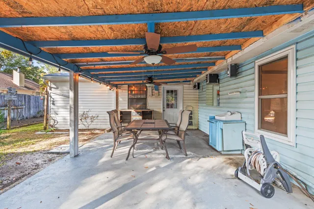 $225,000 | 144 Oak Terrace Drive, Crestview, FL 32539