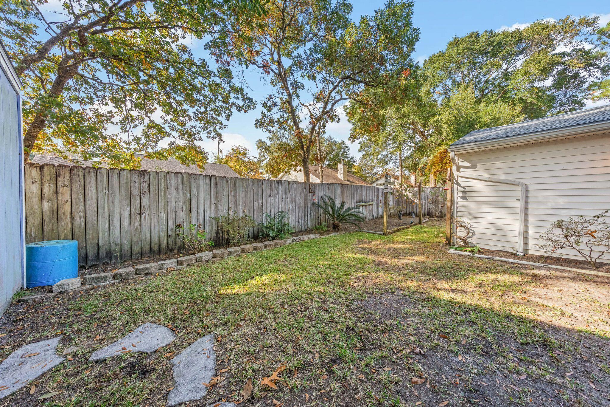 144 Oak Terrace Drive Crestview, FL 32539 - Photo 48 of 61 Image00052