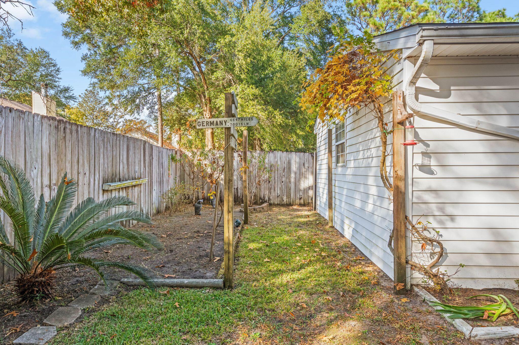 144 Oak Terrace Drive Crestview, FL 32539 - Photo 49 of 61 Image00053