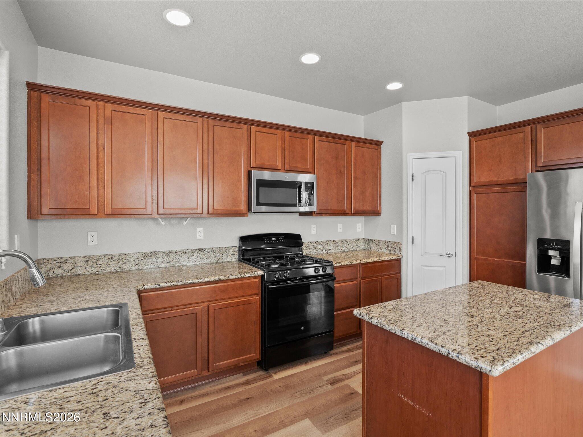 143 Walnut Drive Fernley, NV 89408 - Photo 13 of 32 13-143 Walnut Dr-112