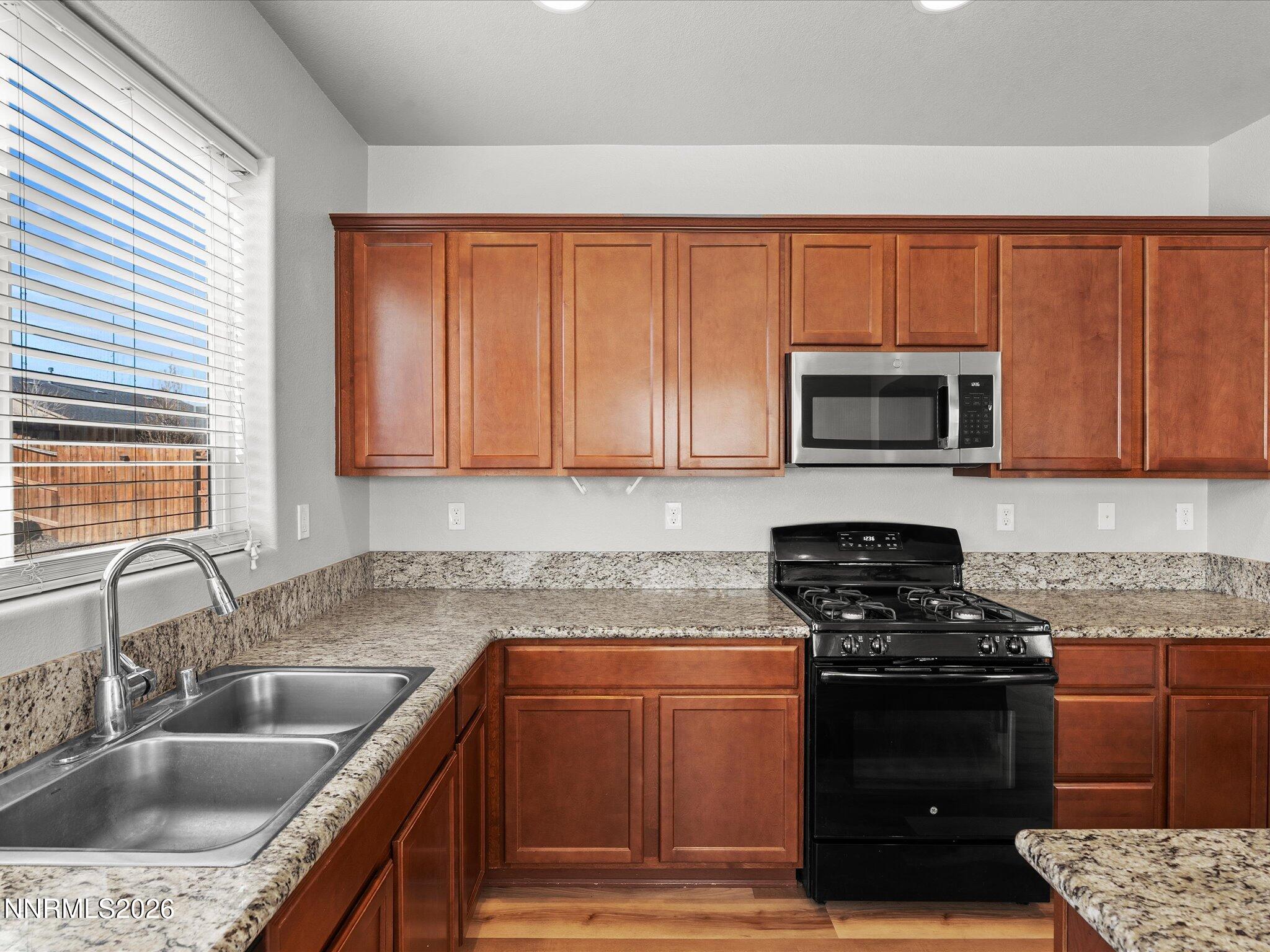 143 Walnut Drive Fernley, NV 89408 - Photo 14 of 32 14-143 Walnut Dr-113