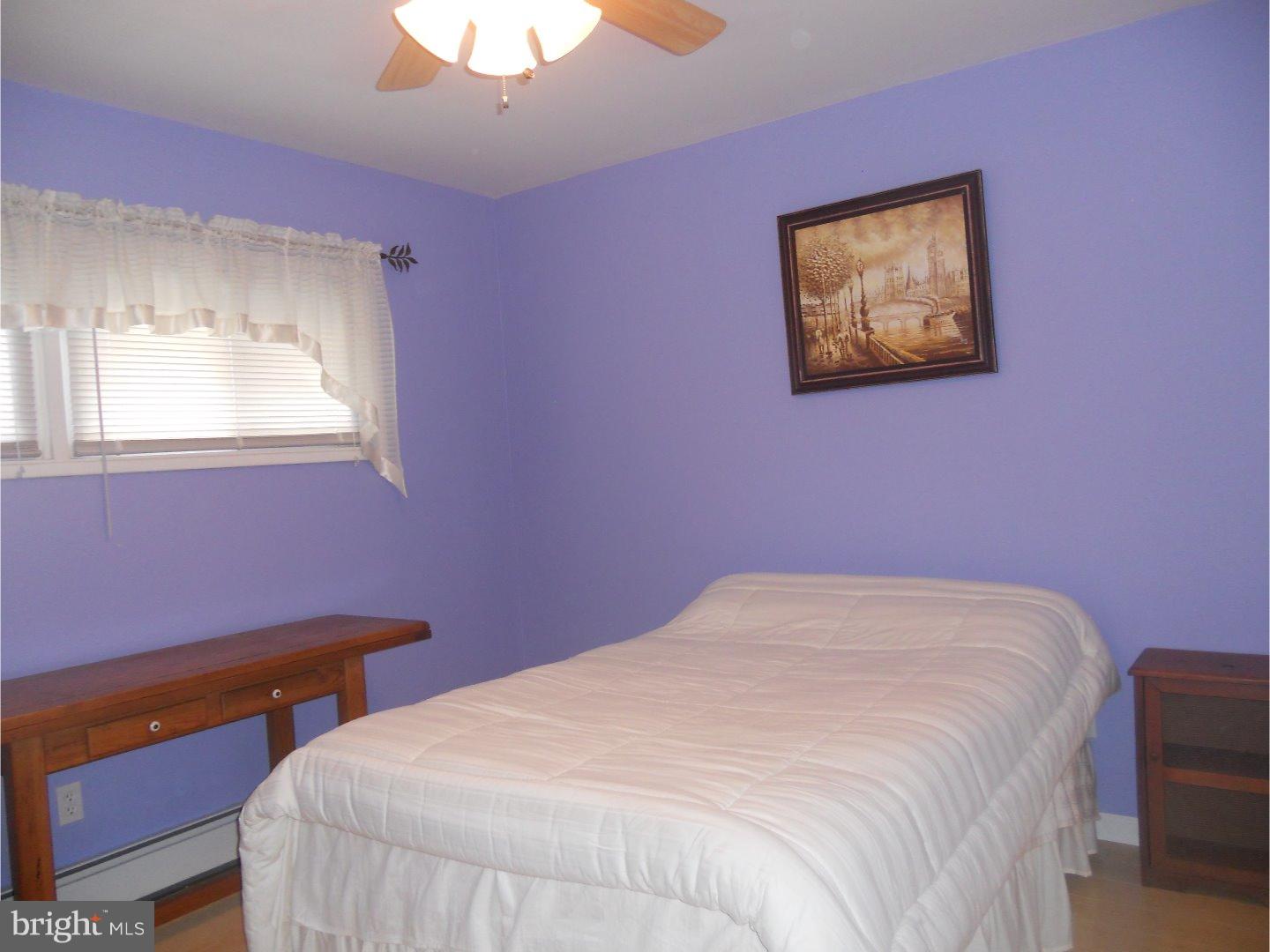 2850 Nautilus Road Philadelphia, PA 19154 - Photo 15 of 19 Bedroom 3