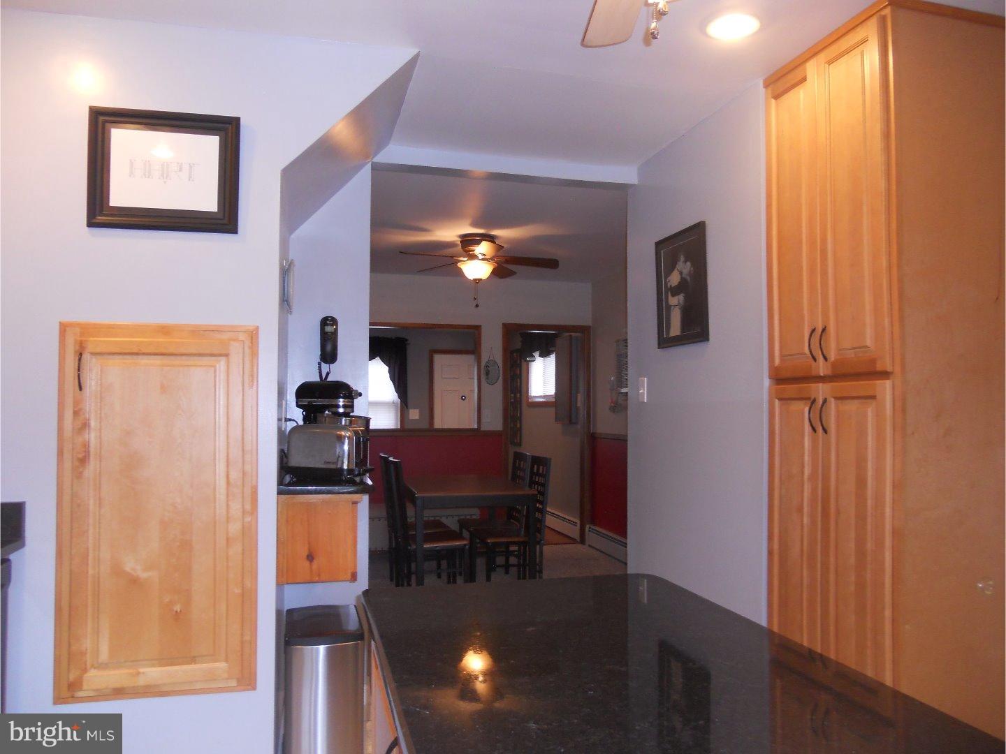 2850 Nautilus Road Philadelphia, PA 19154 - Photo 4 of 19 Kitchen