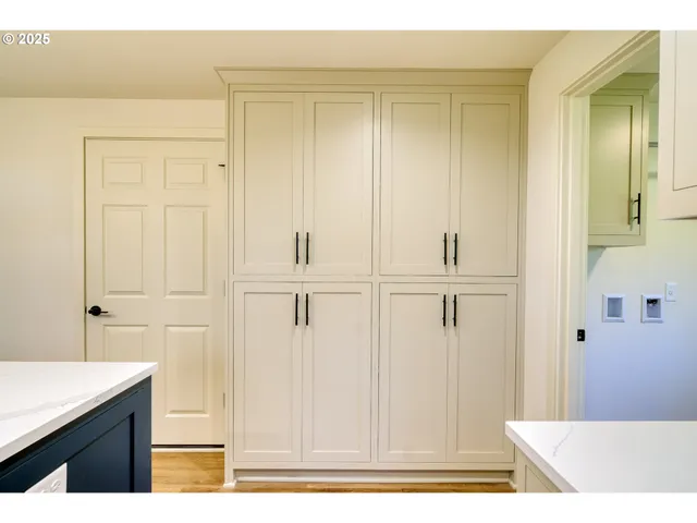 $995,000 | 32991 Rodney Street, Warren, OR 97053