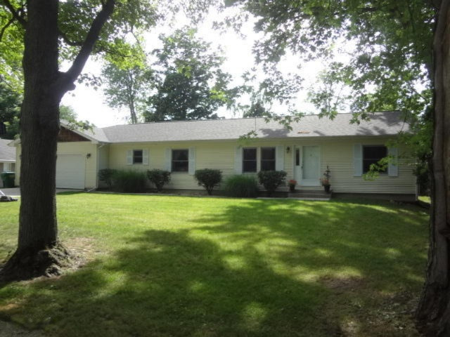 61190 Lenawee Road Cassopolis, MI 49031 - Photo 2 of 23 DSC08019