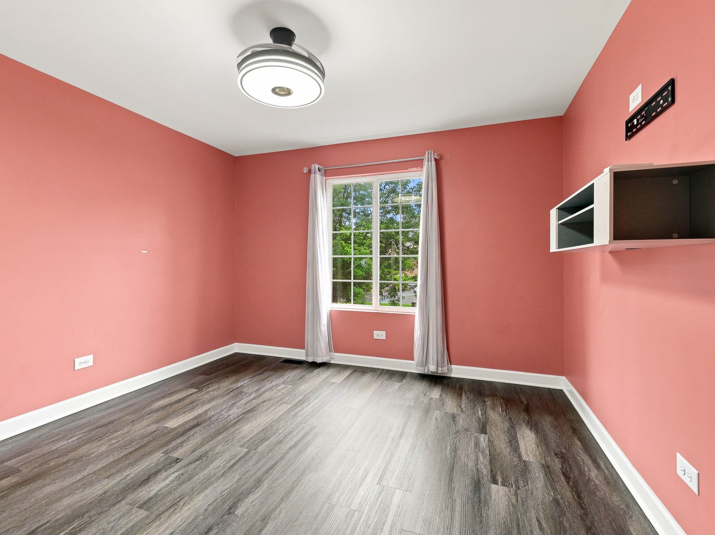 2202 Mulberry Road Joliet, IL 60432 - Photo 10 of 24 Gallery Image 10