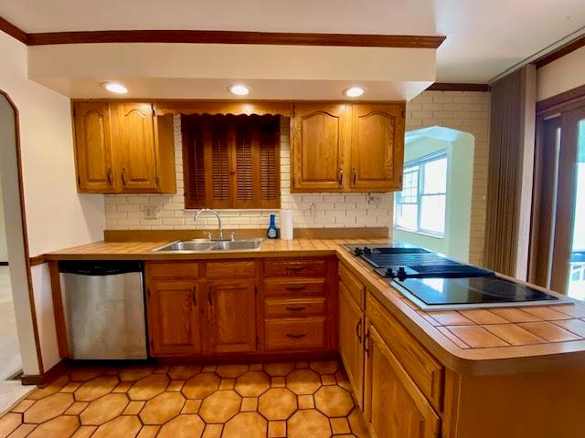 4706 Brownsville Road Pittsburgh, PA 15236 - Photo 8 of 17