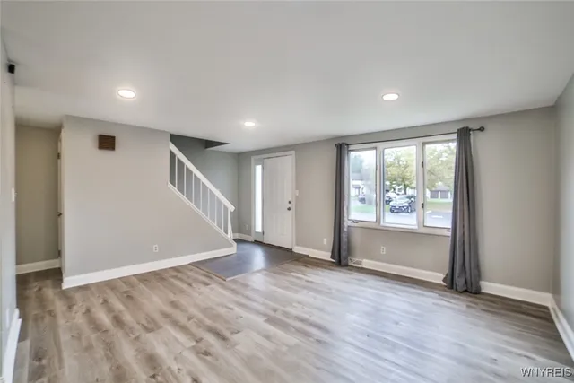 $229,000 | 351 Charlesgate Circle, Amherst, NY 14051