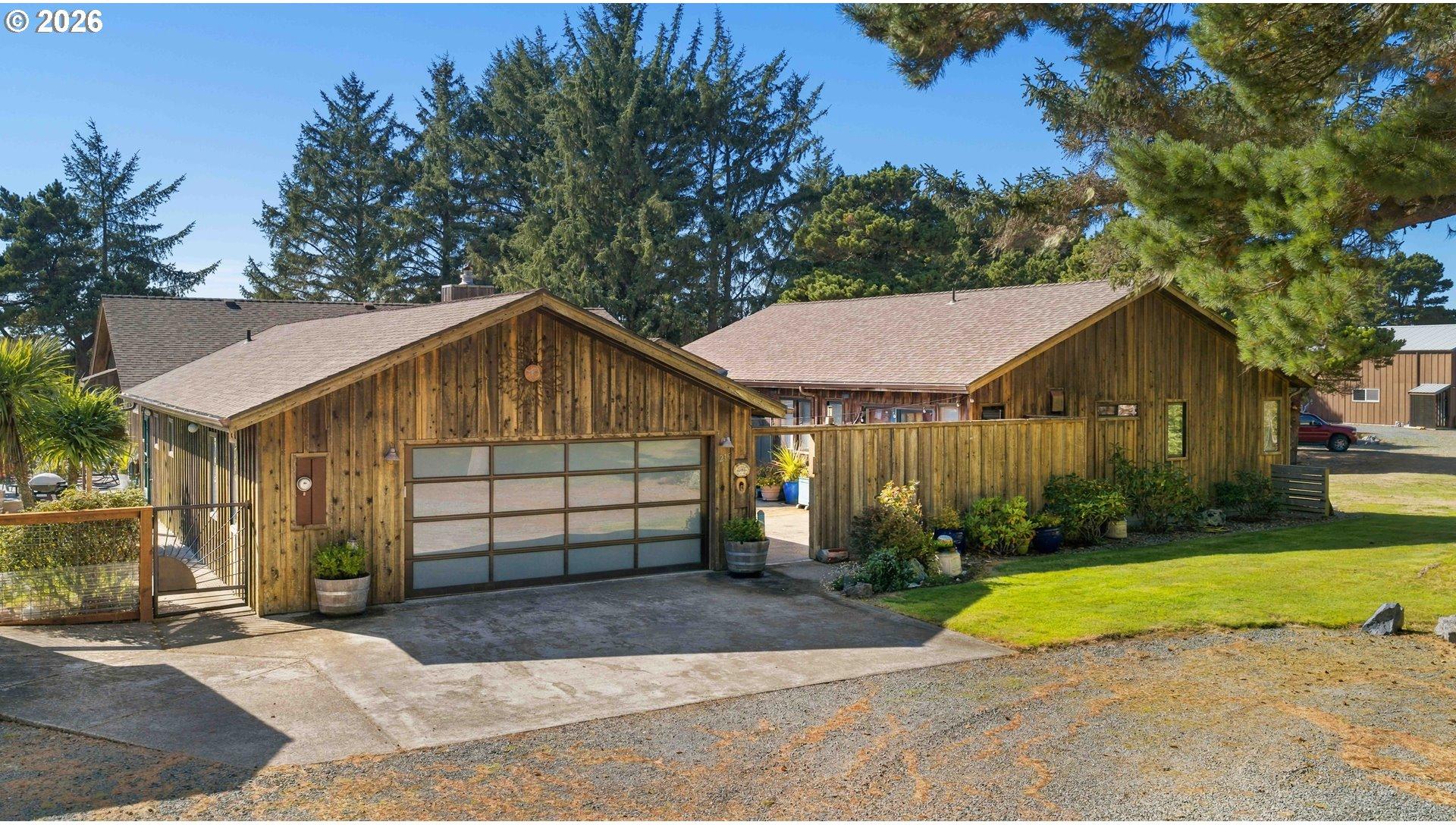 3275 Golf Links Road Bandon, OR 97411 - Photo 2 of 36 Gallery Image 2
