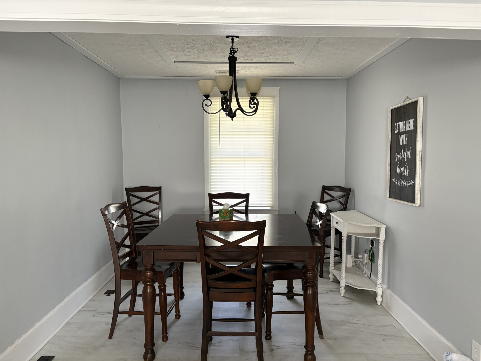 317 East Main Street Waverly, TN 37185 - Photo 7 of 9 a view of a dining room with furniture and window