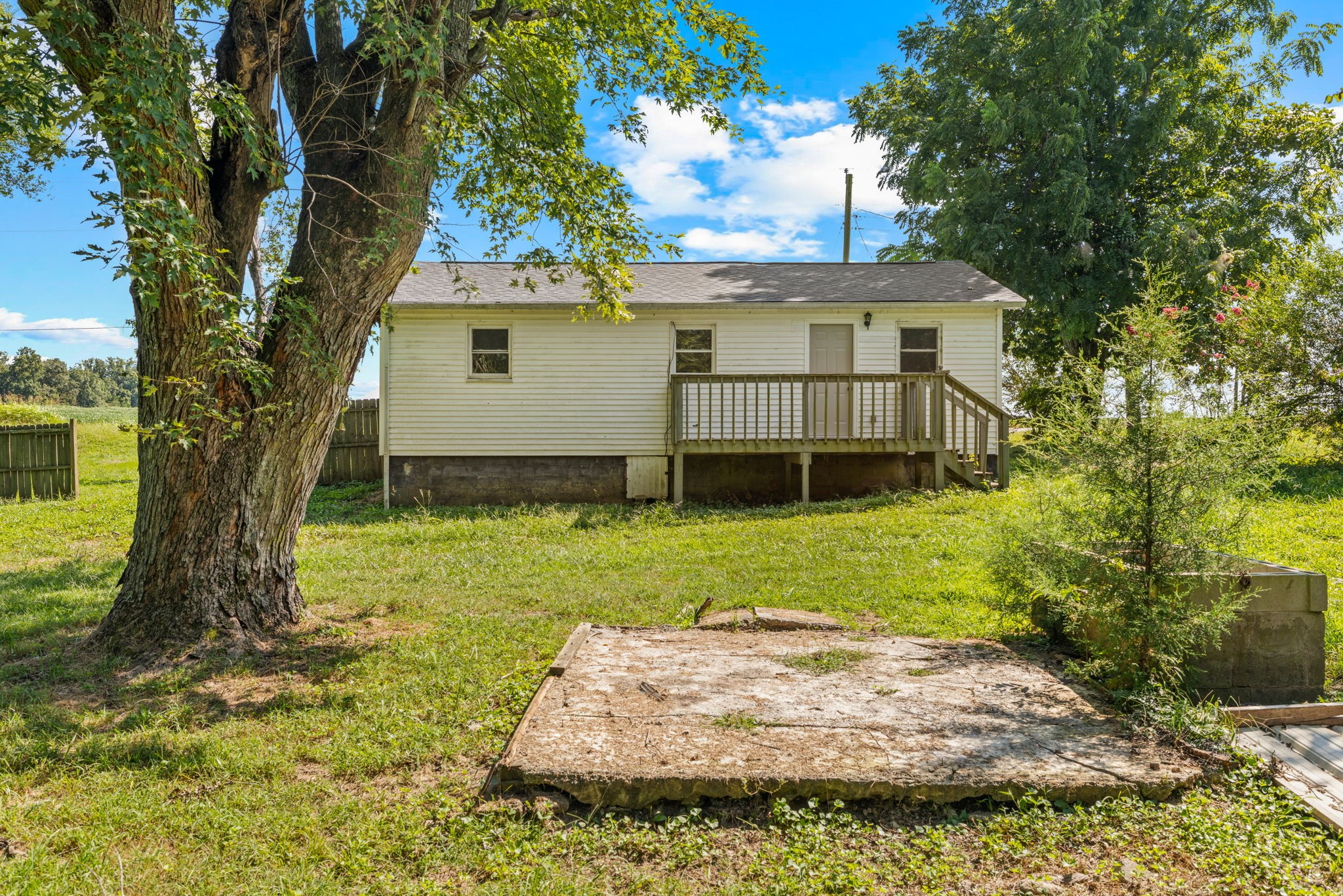 621 Dixon Branch Road Loretto, TN 38469 - Photo 18 of 19 Gallery Image 18