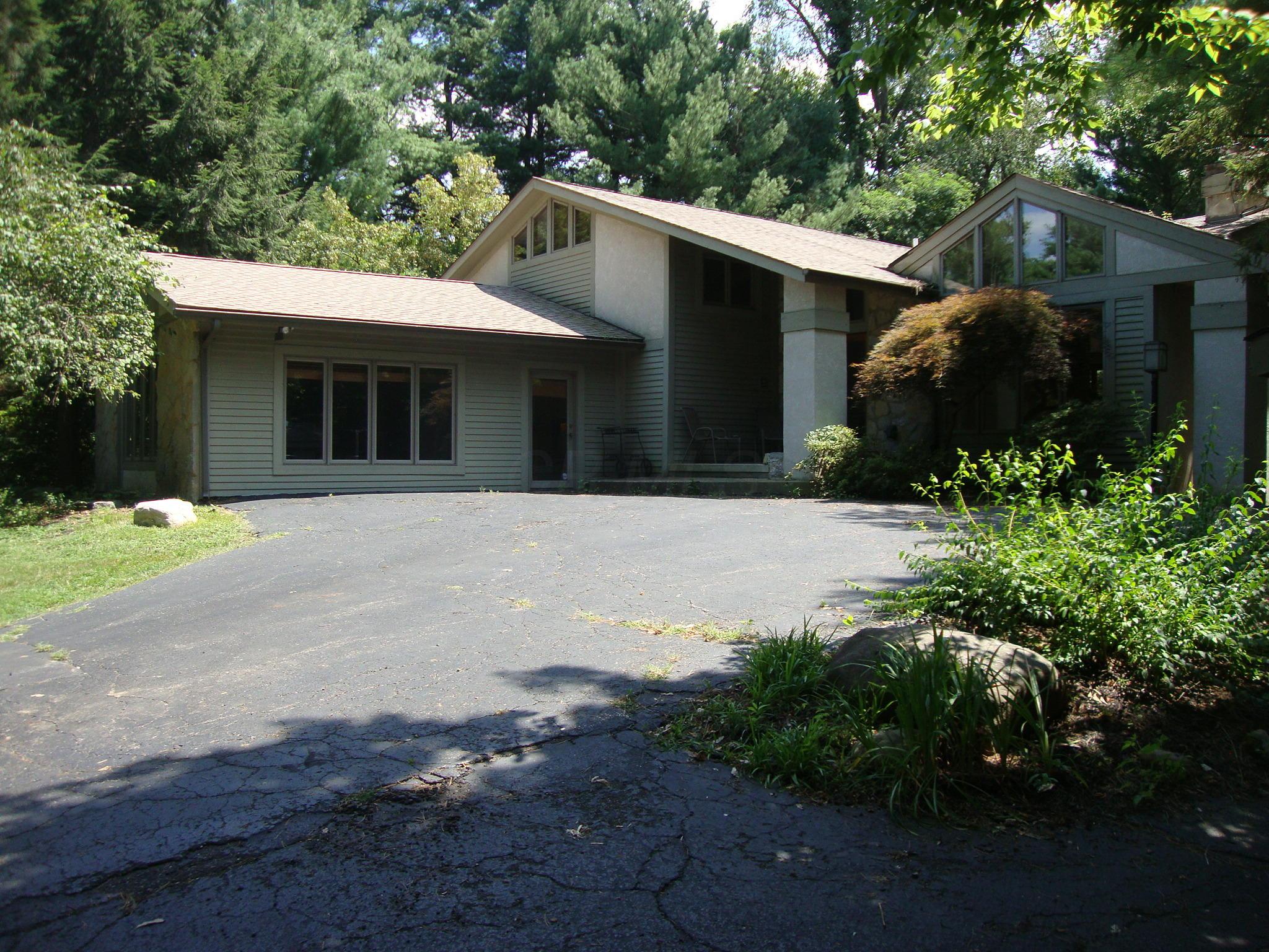 665 Cooper Road Westerville, OH 43081 - Photo 1 of 23