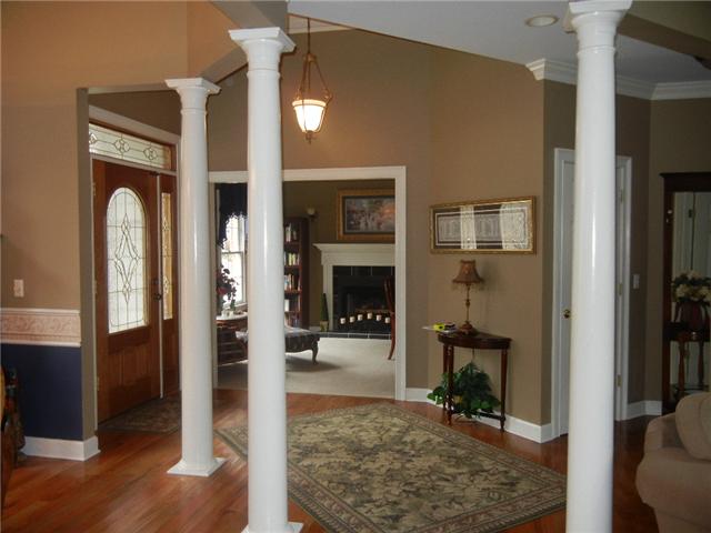 291 Laurel Crown Road Manchester, TN 37355 - Photo 2 of 20 a view of living room with furniture and wooden floor