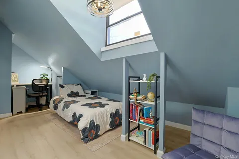 $985,000 | 32 Lynwood Road, Scarsdale, NY 10583