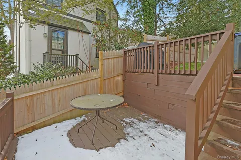 $985,000 | 32 Lynwood Road, Scarsdale, NY 10583